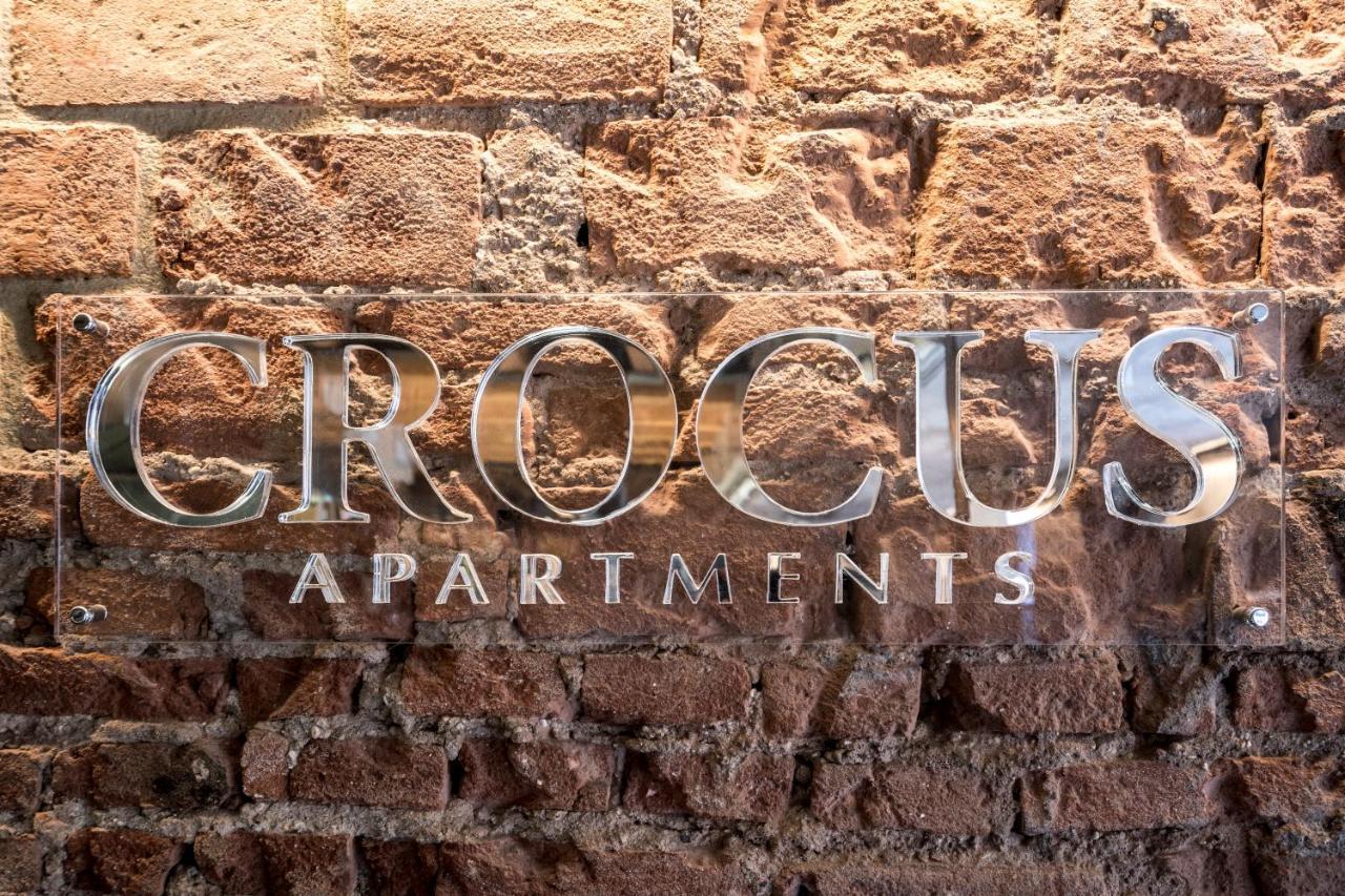 Crocus Apartments Sirmione Zewnętrze zdjęcie